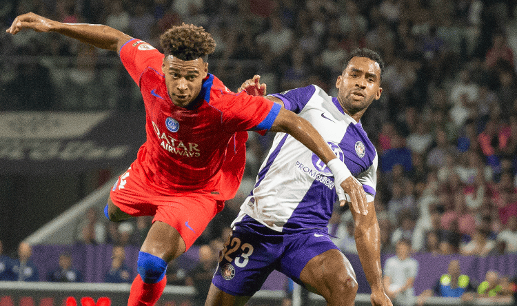 Aller-retour express aux USA pour Casseres : sera-t-il prêt pour affronter le FC Nantes ?