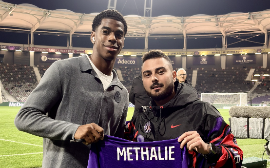 TFC - Stade Rennais en VIP, Ligue 1+, une demande en mariage... le récit fou d’Andreas, le supporter chypriote du TFC