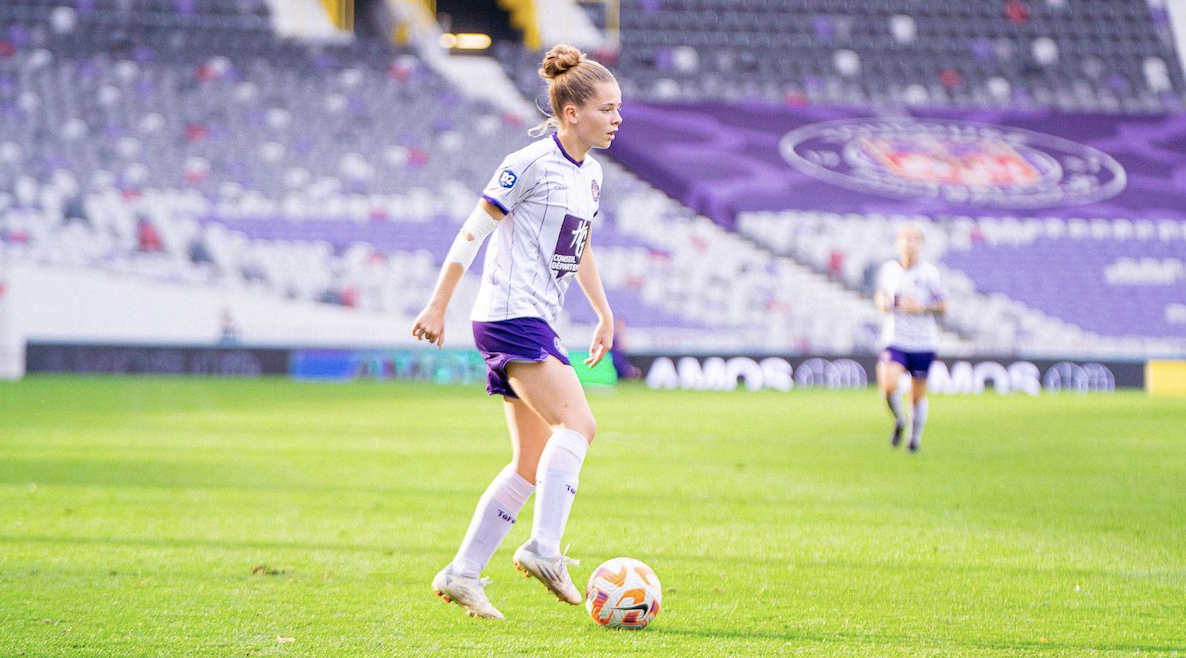 Sophie Rougé (ancienne Violette) : "Montanier nous a fait la causerie avant le barrage contre Monaco"