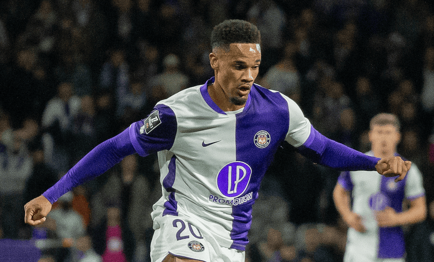 Depuis Dallinga, le TFC attendait un 9 : Emersonn est peut-être enfin là