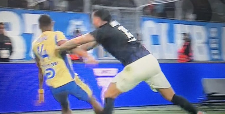 OM 2-2 TFC : Benatia sort du silence sur l’arbitrage dans l’After Foot de RMC