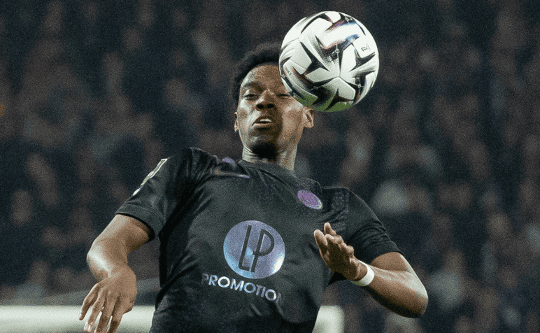 TFC : le maillot third bientôt en rupture totale, dernière chance pour l’acheter