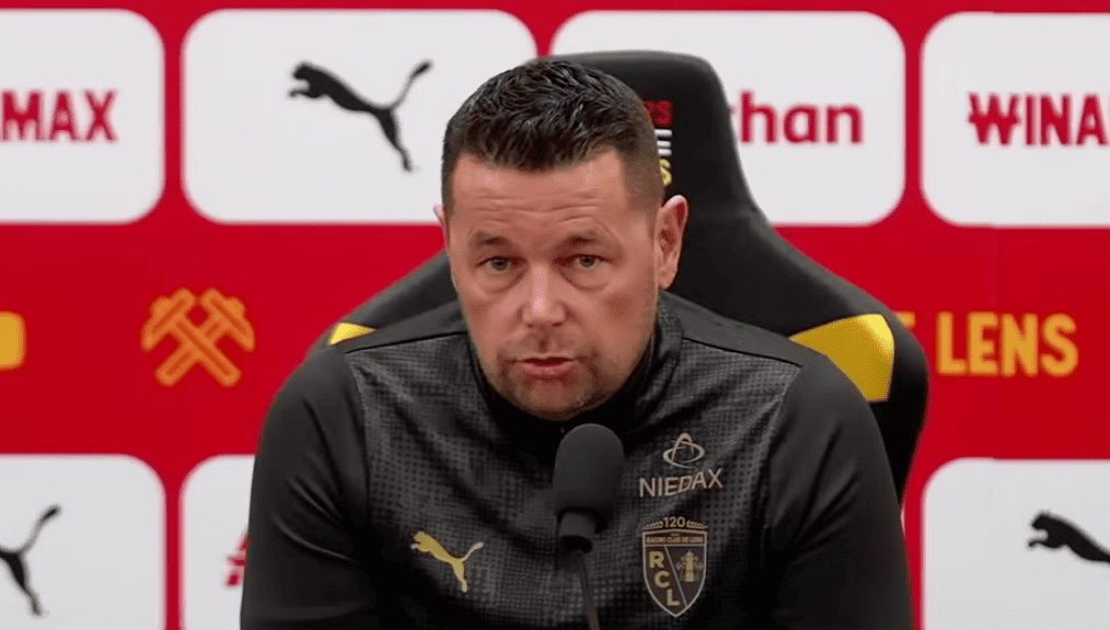 TFC 0-3 RC Lens : l’analyse tactique de Pierre Sage après le succès lensois