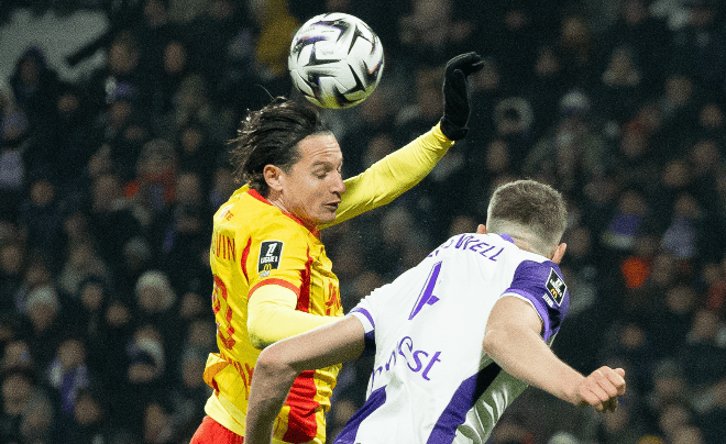 RC Lens : Thauvin aurait-il dû être expulsé face au TFC ?