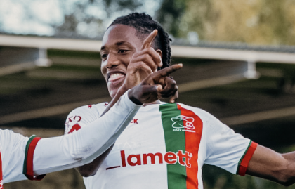 EN VIDÉOS - Les best-of de Pape Demba Diop, le nouveau milieu du TFC