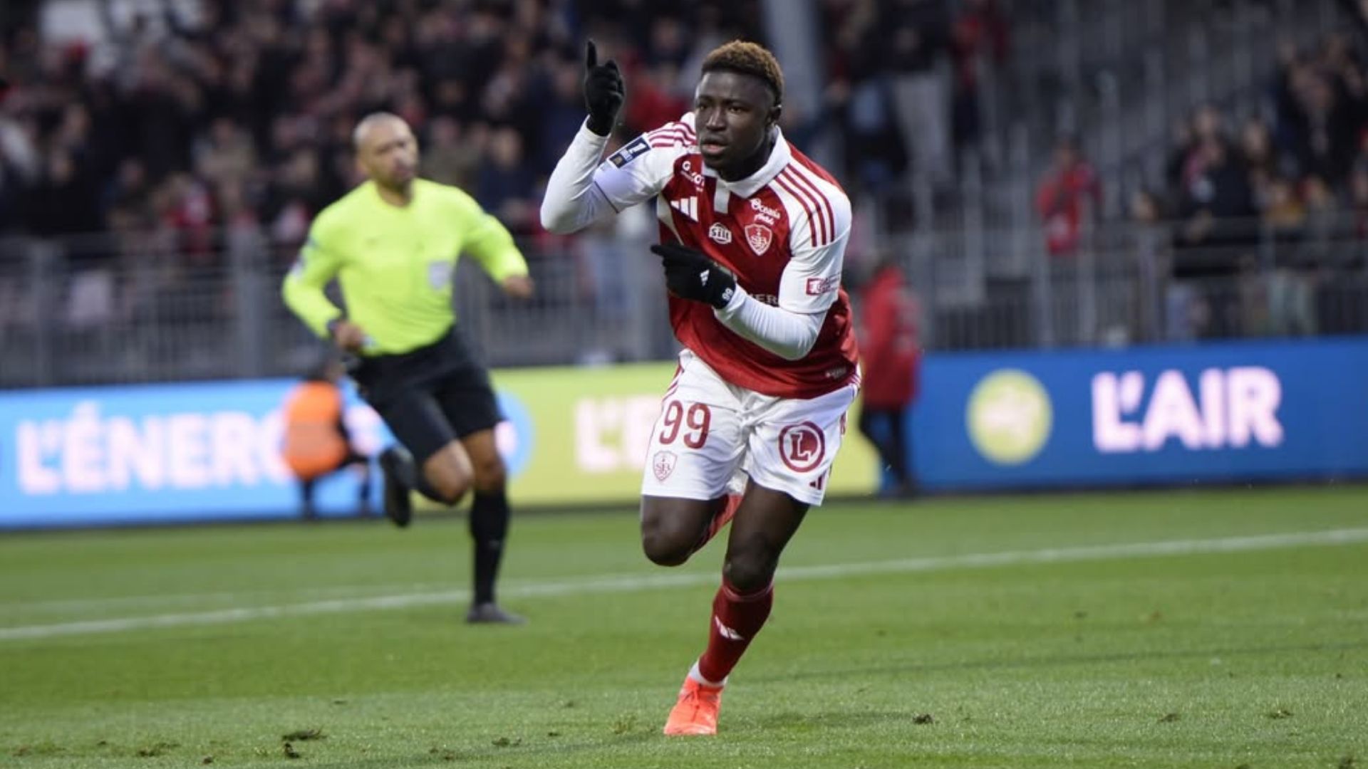 Stade Brestois - TFC : qui est Pathé Mboup, le Brestois qui monte en puissance ?