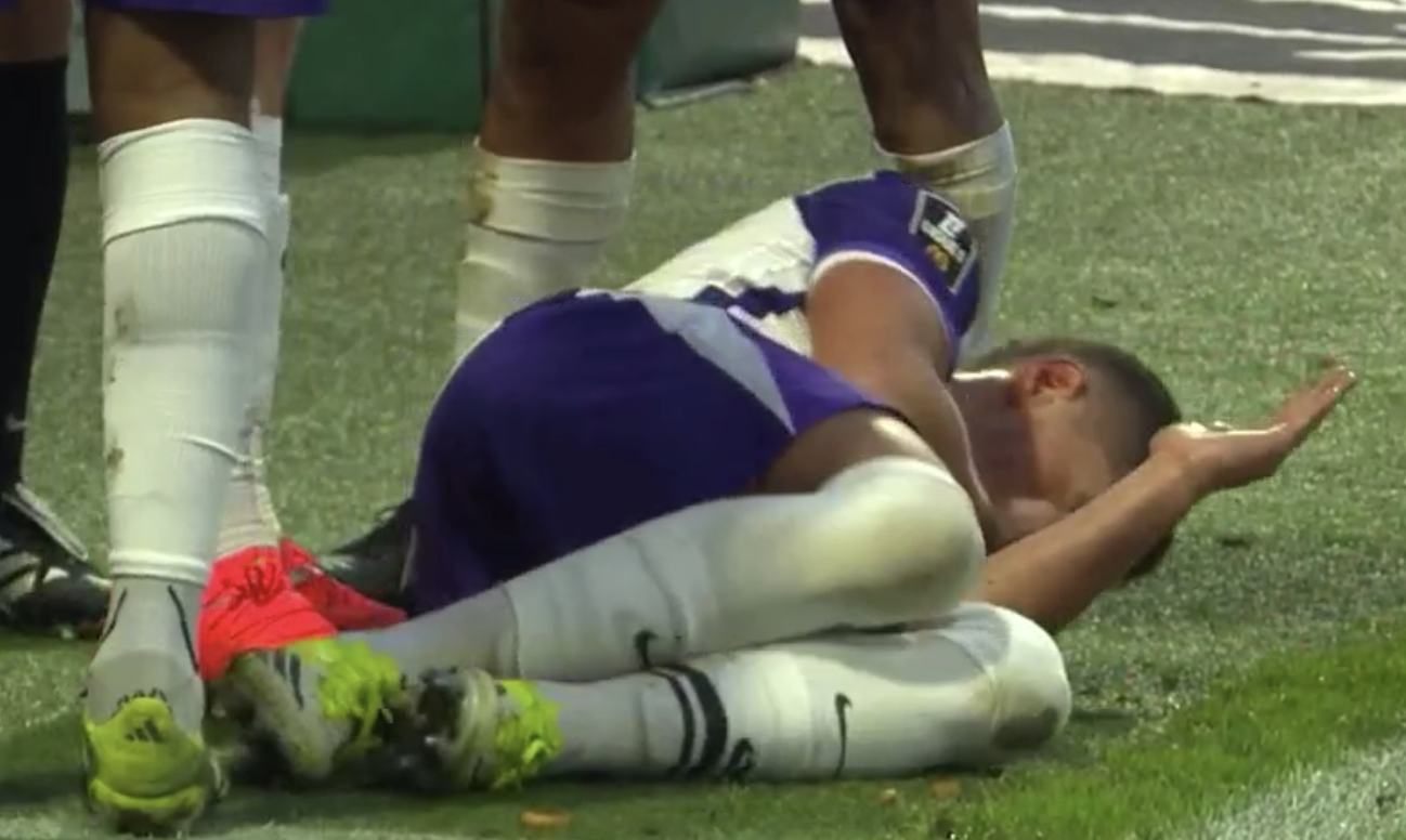 Un sandwich lancé sur Hidalgo : Stade Brestois – TFC interrompu après le but de Gboho