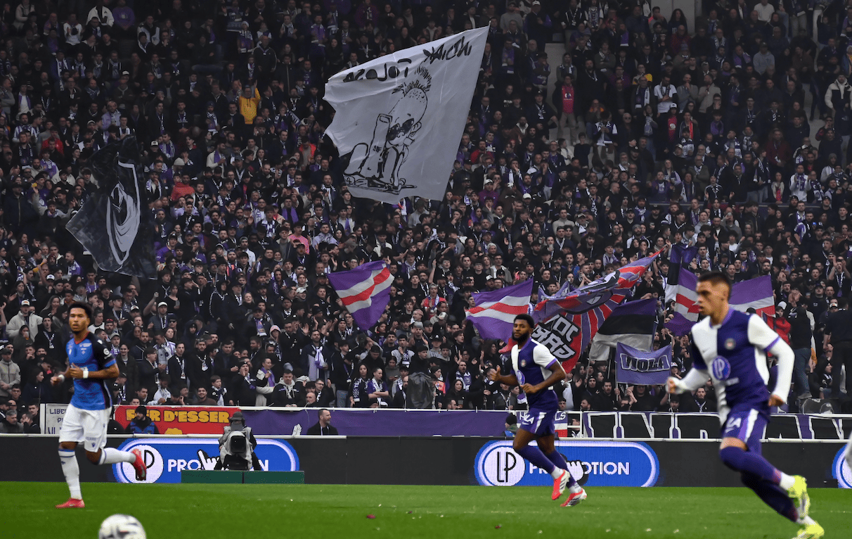 TFC - FC Lorient : une offre à -40% dans deux tribunes !