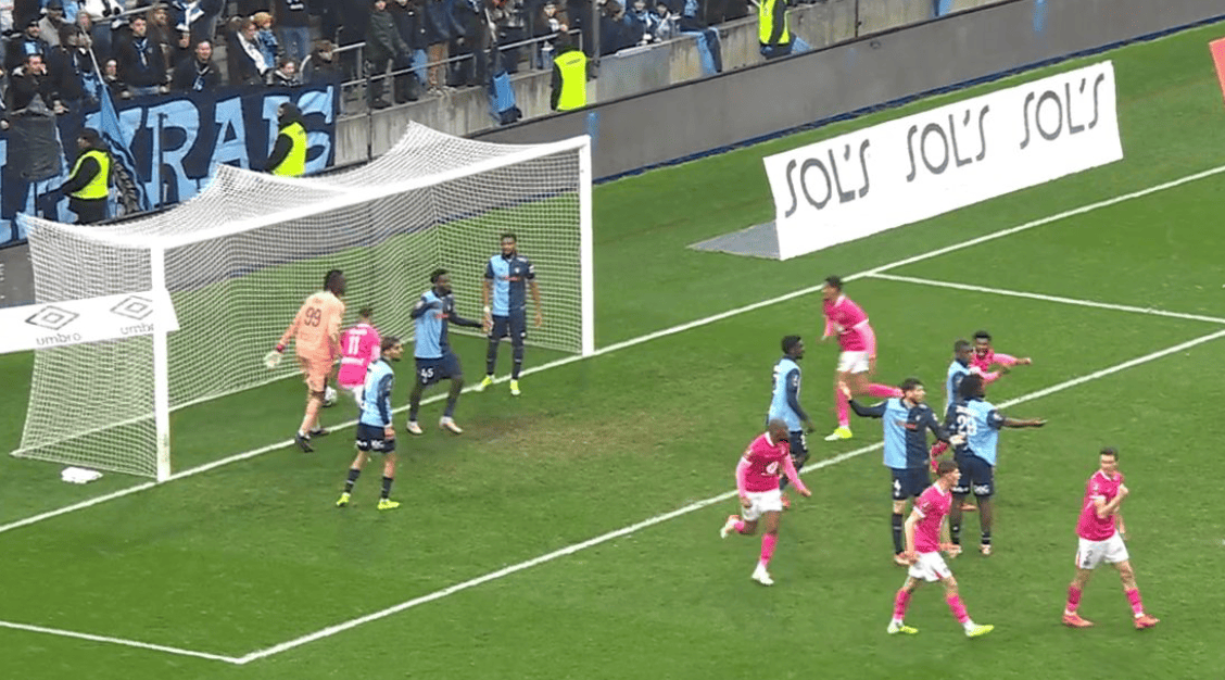 Un nouveau maillot, des infos mercato, l'interview de Casseres et une défaite honteuse : les 7 infos sur le TFC à retenir