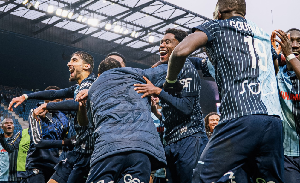 Ligue 1 : aucune équipe n'avait gagné après un rouge aussi tôt