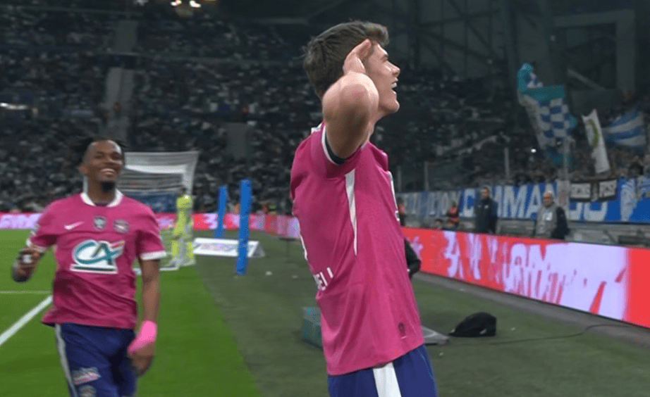 EN VIDÉO - Le documentaire de l'exploit du TFC contre l'OM au Vélodrome