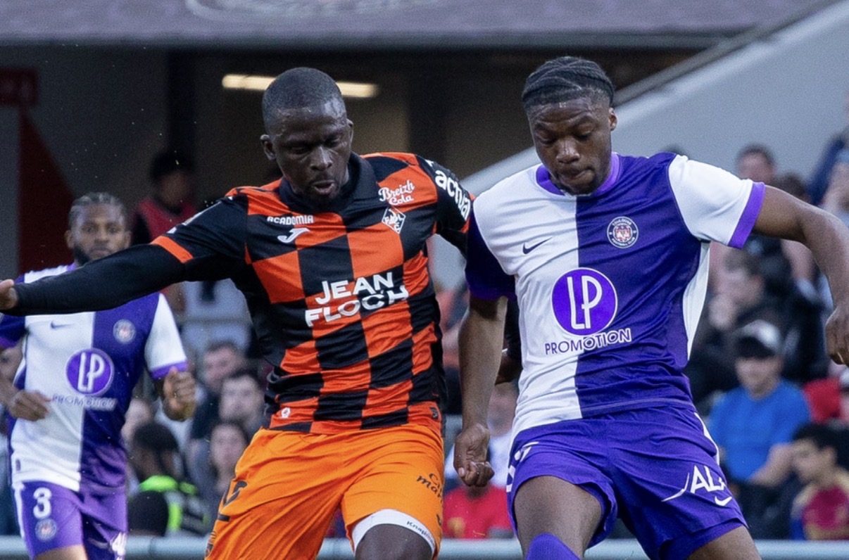 Live : le TFC s'impose contre le FC Lorient (1-0) et retrouve la première partie du tableau