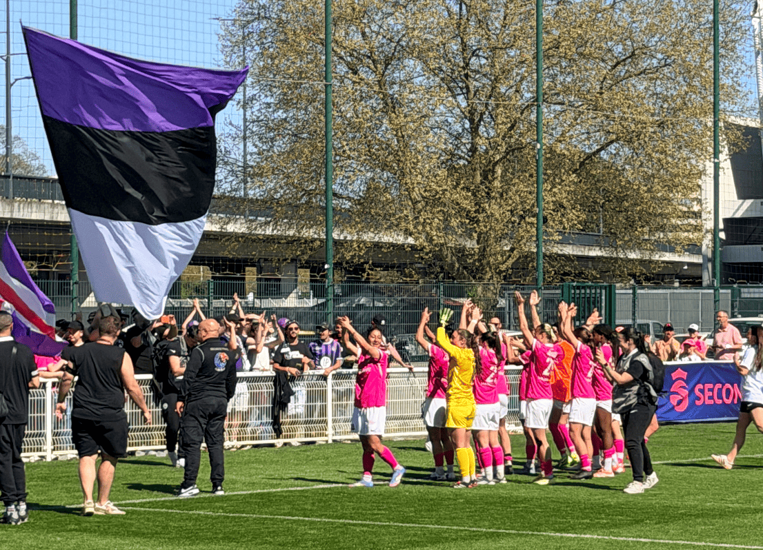 C'est officiel : les Violettes sont championnes de Seconde Ligue, les 9 images à voir