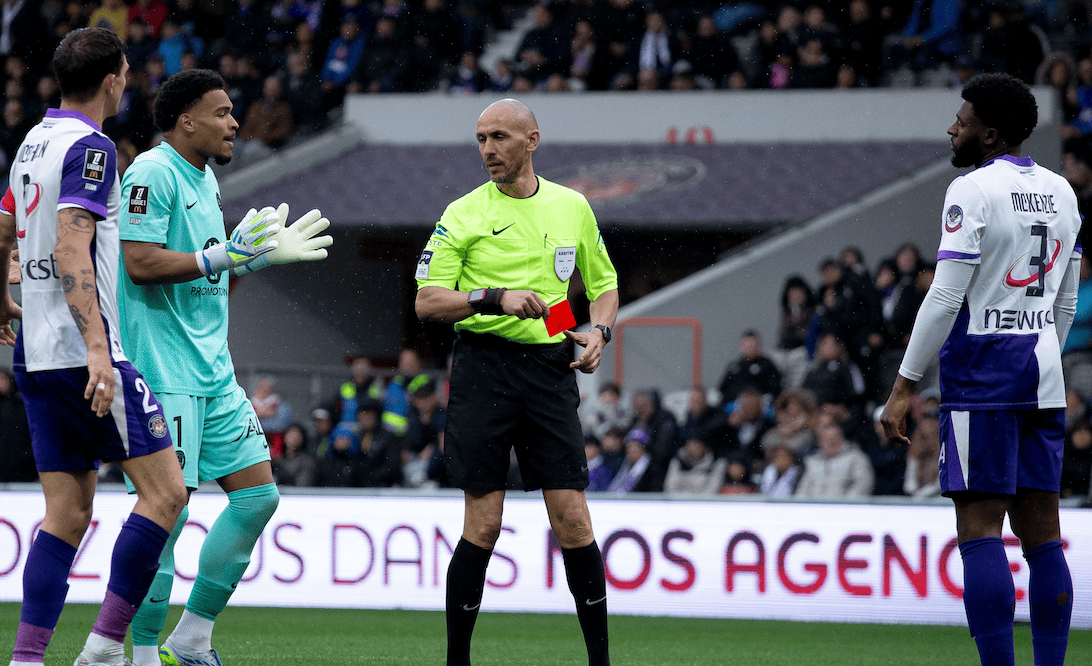 RC Lens - TFC : pourquoi McKenzie a de fortes chances de jouer la demi-finale ?
