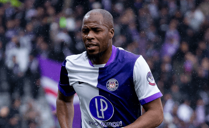 Mercato : le TFC souhaite prolonger Djibril Sidibé