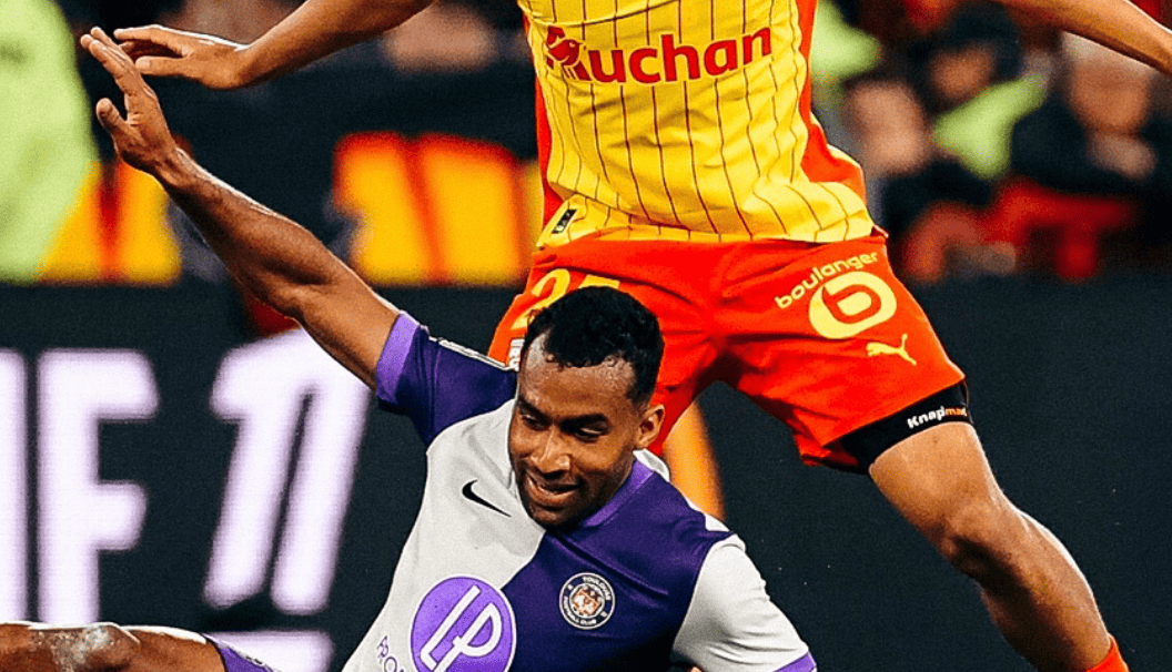 Un milieu dominicain dans le viseur, Koumbassa prolonge, défaite à Lens avant la Coupe de France, voici les 7 infos de la semaine