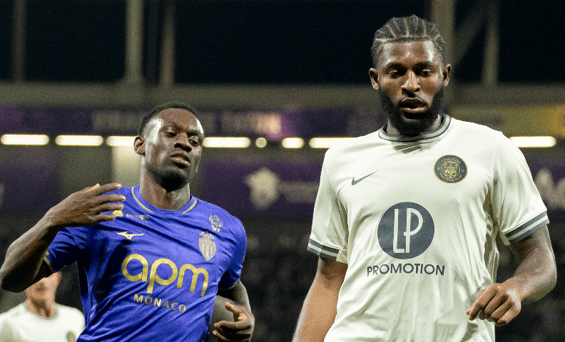 Mark McKenzie est de retour au TFC !