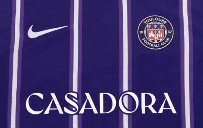 Nouveau maillot du TFC : voici son prix et à quoi il ressemble de dos