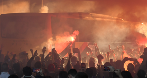 Relations entre les supporters et les clubs, le TFC pris en exemple