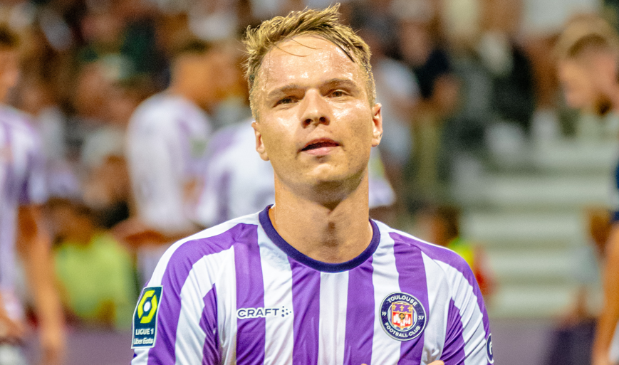 Niklas Schmidt : soutenu par Carles Martinez Novell, des qualités... et du déchet