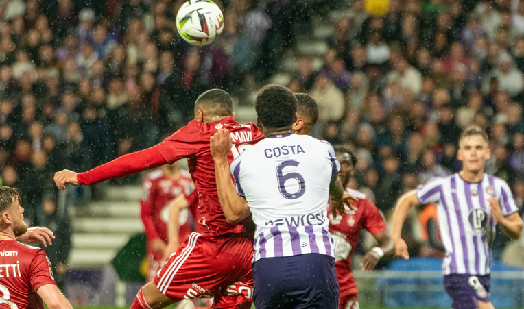 Mercato : accord Logan Costa - Bologne ?