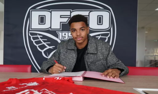Un ancien Pitchoun dans la seule équipe invaincue en France, le DFCO