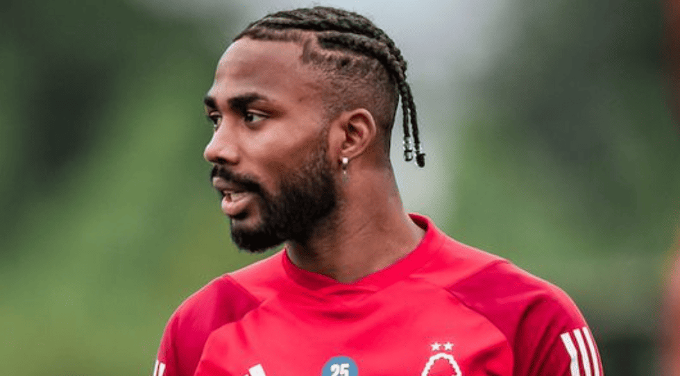 Mercato : le Championship plutôt que le TFC pour Emmanuel Dennis ?