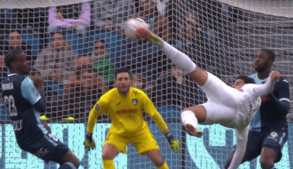 VIDÉO - Jimmy Cabot (ex-Angers, RCL) a adoré le but de Zakaria Aboukhlal au Havre