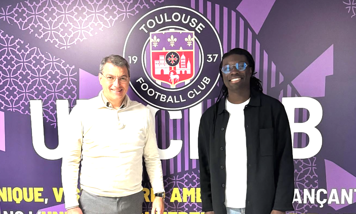 Bafétimbi Gomis (OL, ASSE, OM…) décroche un diplôme UEFA après son passage au TFC