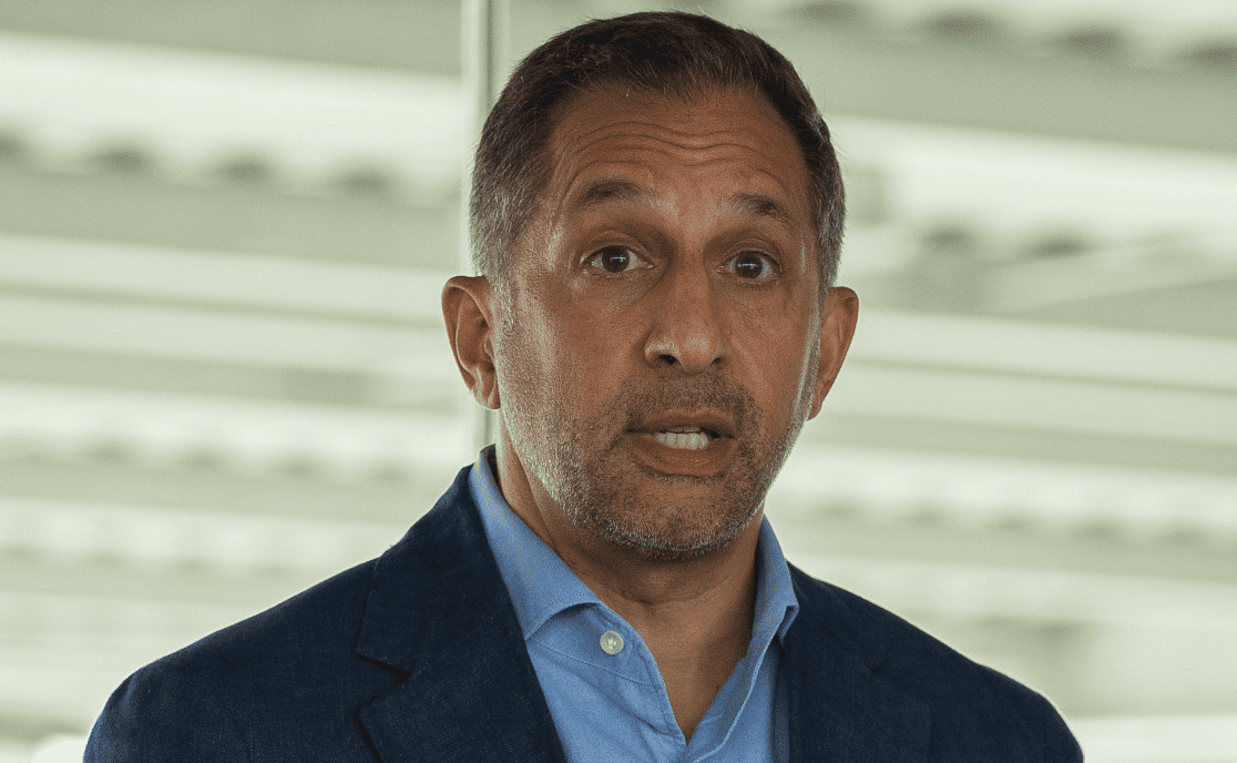 Neil Chugani, homme fort de RedBird, en visite au Stadium