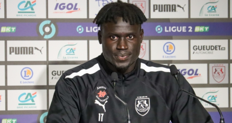 Aliou Badji, la nouvelle coqueluche des Amiénois - LesViolets.Com
